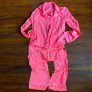 Victoria’s Secret Neon Pink Pajama Set NWOT